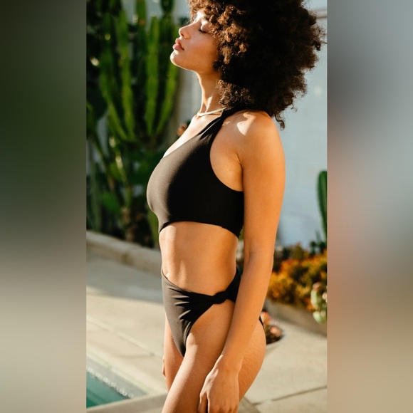 Skatie one piece swimsuit in Yellowstone - Picture 13 of 14